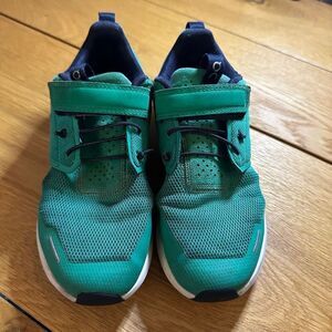 OnCloud K1 play green sneakers us k2.5